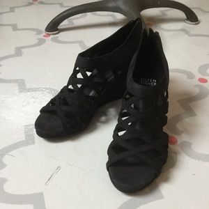 Eileen Fisher | size 6 | Black Leather Cage Wedge